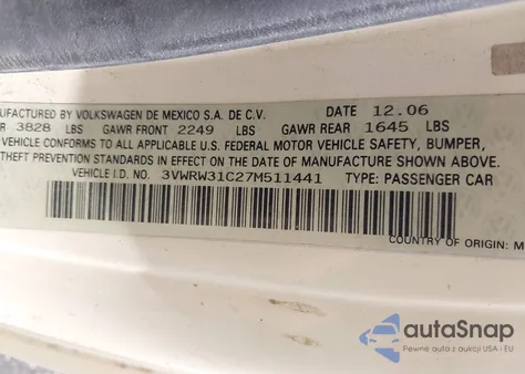 2007 Volkswagen New Beetle 2.5 z USA, uszkodzony, nr VIN 3VWRW31C27M511441